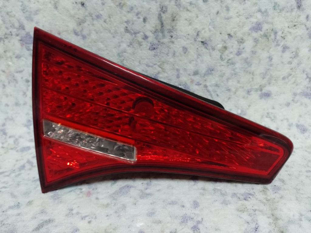 92403-2T000 | Фонарь внутренний лев. KIA OPTIMA TF 11-16