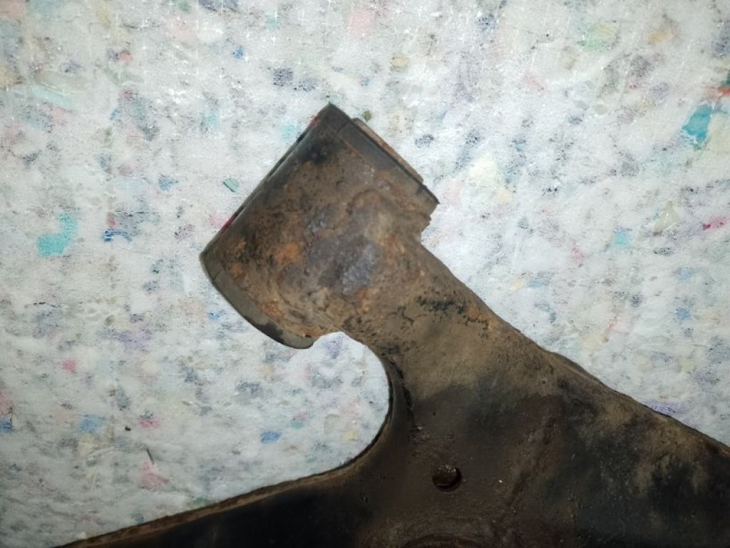 48068-47050 | Рычаг передней подвески нижний прав. TOYOTA PRIUS - 30 09-17 - Фото 4