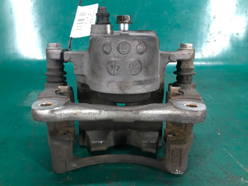 4775047060 | Суппорт тормозной передн. лев. TOYOTA PRIUS - 30 09-17 - Фото 4