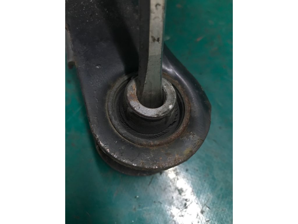 4113A011 | Рычаг задней подвески поперечный нижний лев. MITSUBISHI OUTLANDER XL 05-13 - Фото 3