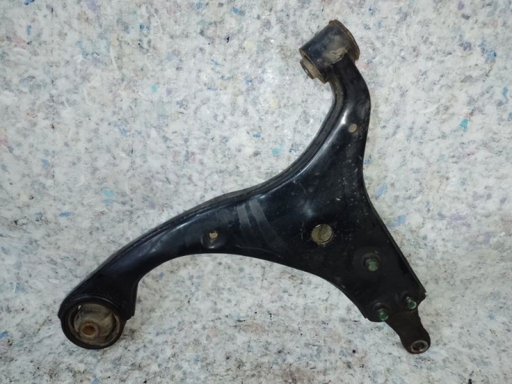 54501-2H000 | Важіль передньої підвіски нижній прав. HYUNDAI I30 FD 07-12