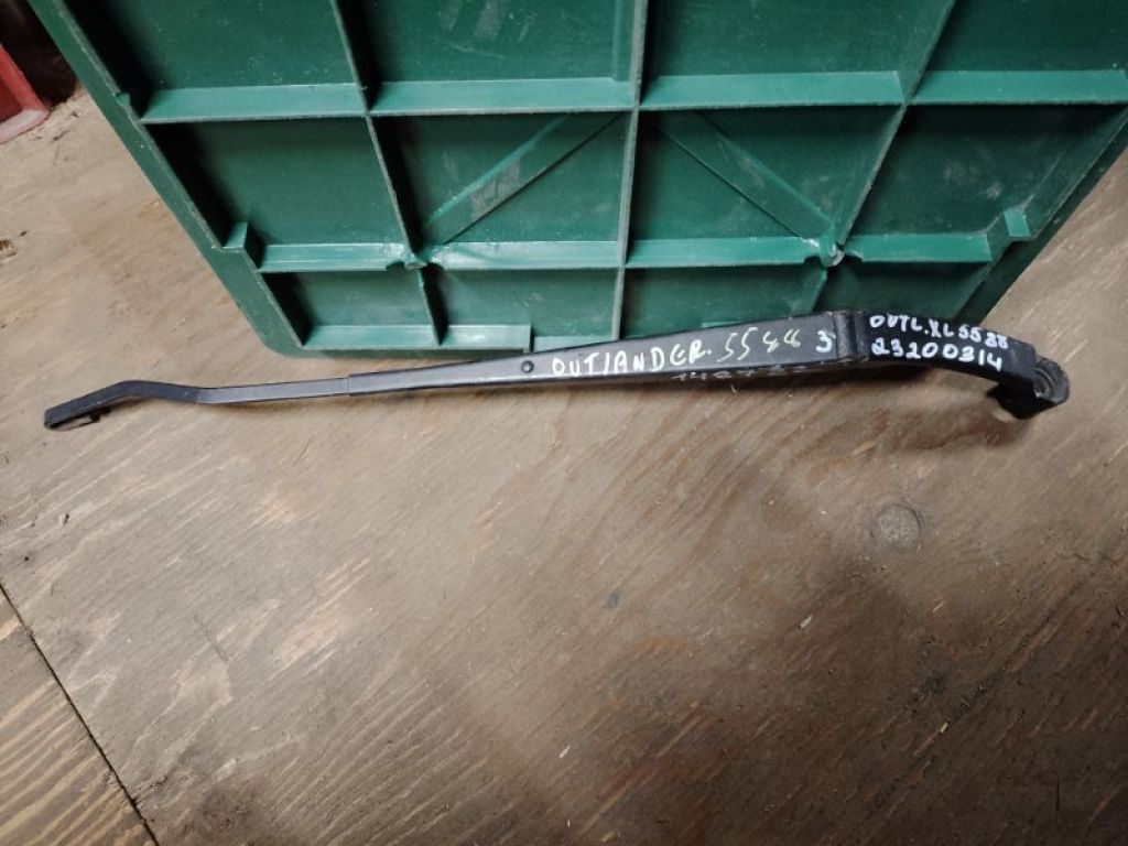 8250A171 | Поводок стеклоочистителя передний лев. MITSUBISHI OUTLANDER XL 05-13