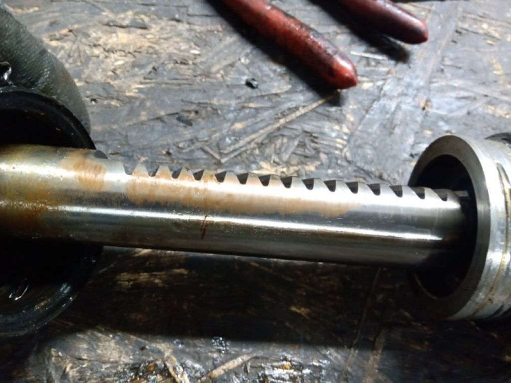 57700-1U000 | рульова рейка KIA SORENTO XM 09-14 - Фото 12