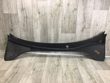 Пластик под лобовое стекло / Жабо VOLKSWAGEN PASSAT B7 11-15