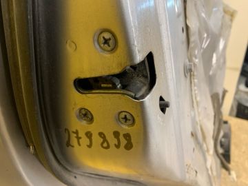 Замок двери задн. лев. NISSAN QASHQAI 07-14