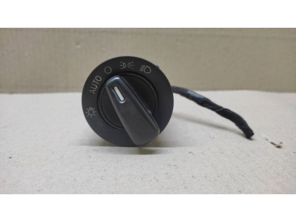 68158243AA | Блок керування освітленням DODGE DART 12-16