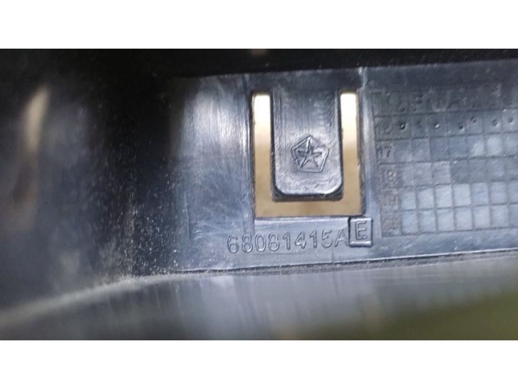 68081415AE | Кронштейн заднього бампера лів. DODGE DART 12-16 - Фото 3