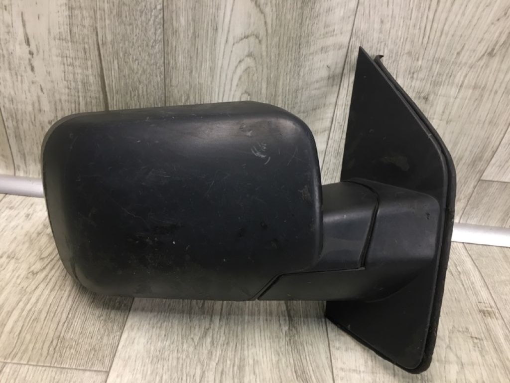 96301-ZH00A | Зеркало прав. NISSAN QX56 / TITAN / ARMADA 04-16