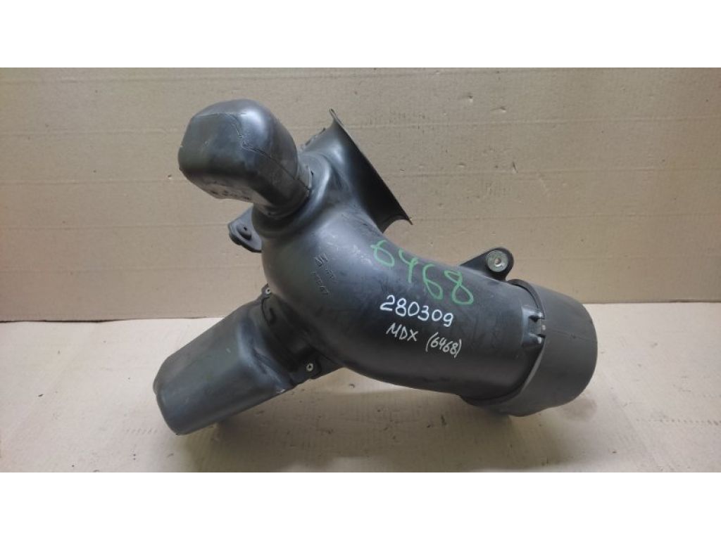 17230-RYE-A00 | Резонатор воздушного фильтра ACURA MDX (YD2) 06-13