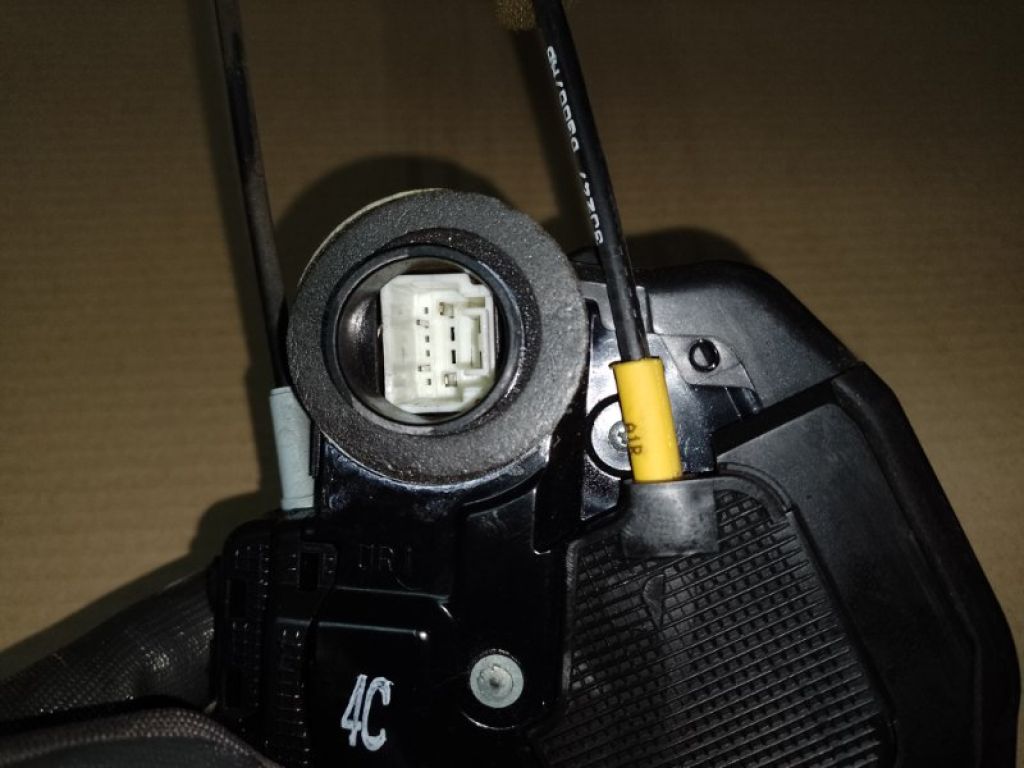 69050-06100 | Замок двері задн. прав. TOYOTA CAMRY 50 12-15 - Фото 3