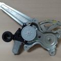 85720-35140 | Склопідйомник задн. прав. TOYOTA AURIS 06-12