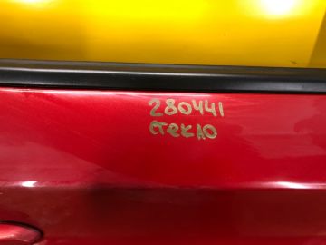 Скло дверей задн. прав. HYUNDAI KONA OS 17-23