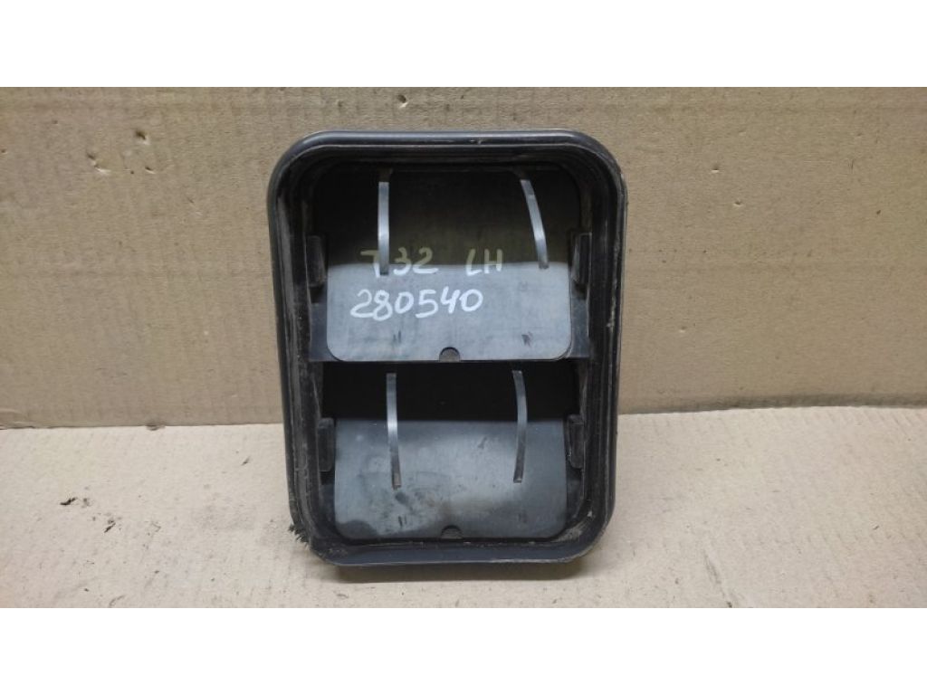 76804-2DZ0A | Клапан вентиляции салона лев. NISSAN X-TRAIL/ROGUE T32 13-20