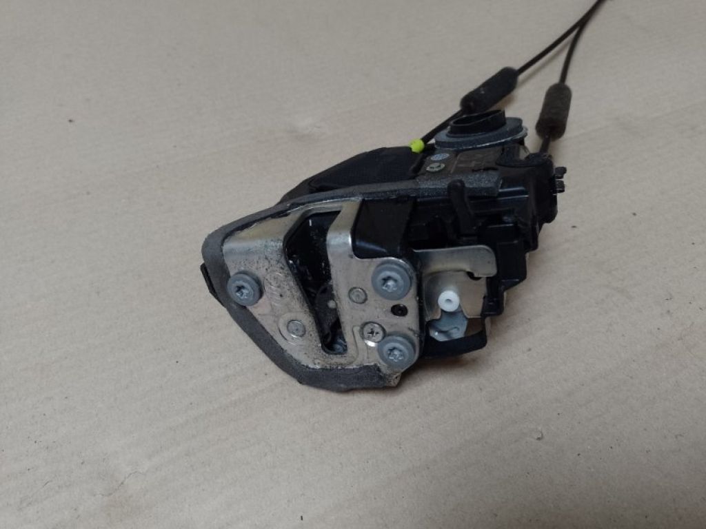 6906006100 | Замок двери задн. лев. TOYOTA CAMRY 40 06-11