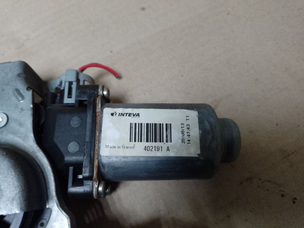 82701-JD400 | Склопідйомник задн. лів. NISSAN QASHQAI 07-14 - Фото 3