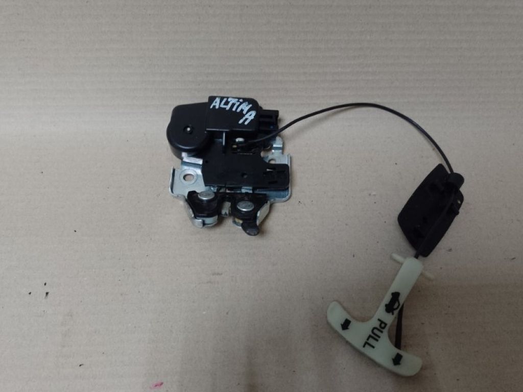 84630-JA00A | Замок кришки багажника NISSAN ALTIMA L32 07-12