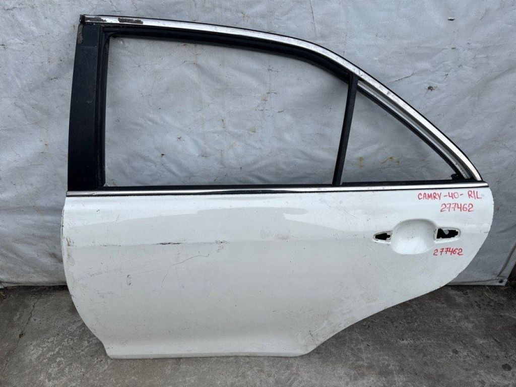 67004-06071 | Дверь задн. лев. TOYOTA CAMRY 40 06-11 - Фото 2