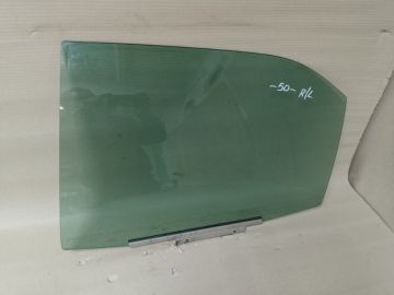 Стекло двери задн. лев. TOYOTA CAMRY 50 12-15