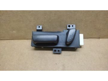 Кнопка регулировки сиденья передн. лев. TOYOTA CAMRY 55 14-17