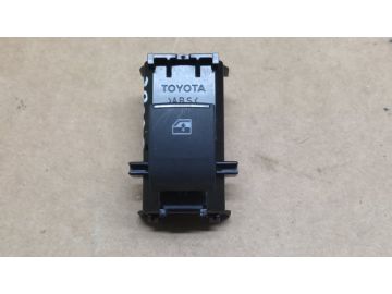 Кнопка стеклоподъемника задн. прав. TOYOTA CAMRY 55 14-17