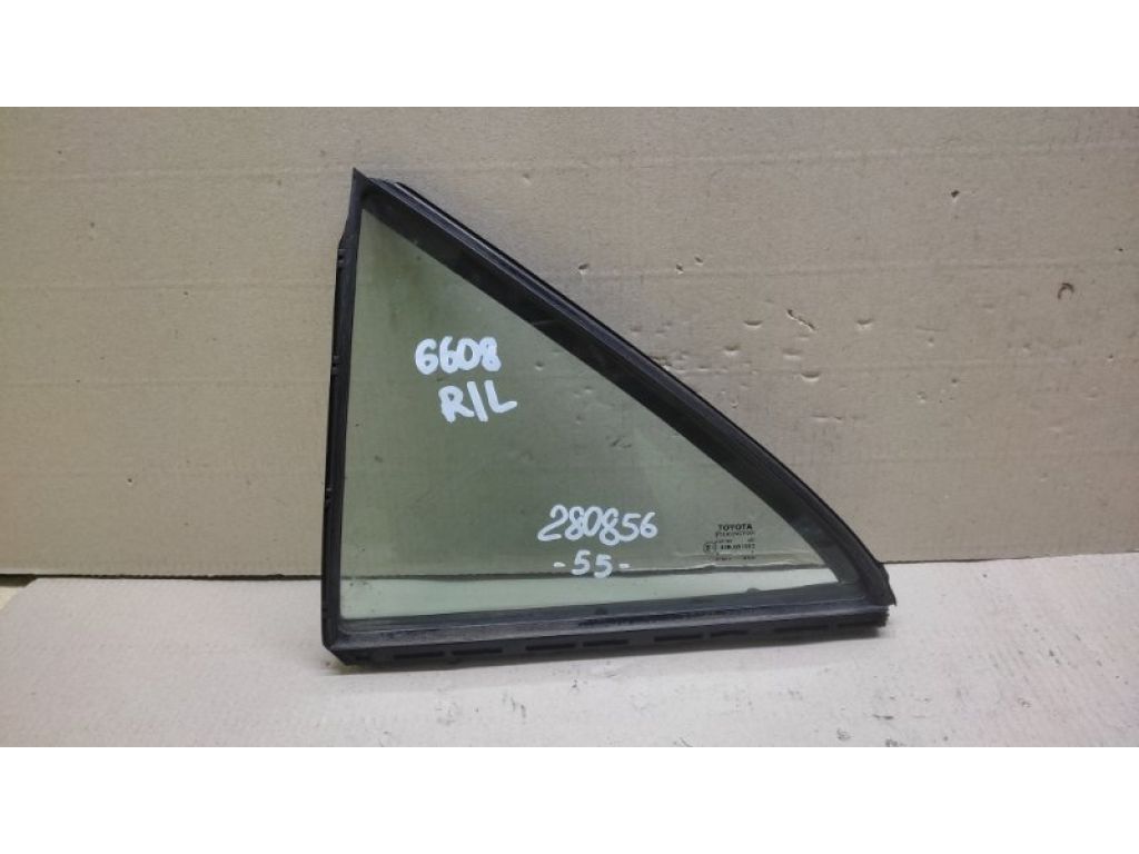 68124-06220 | Стекло двери глухое задн. лев. TOYOTA CAMRY 55 14-17