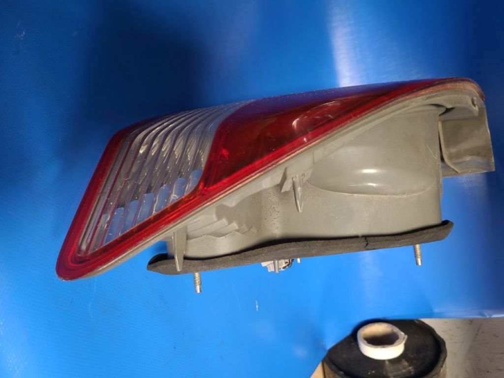 33501-SNB-G01 | Ліхтар зовнішній задн. прав. HONDA CIVIC 4D 06-11 - Фото 2