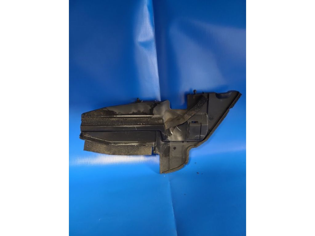 53294-47010 | Дефлектор радіатора лів. TOYOTA PRIUS - 30 09-17 - Фото 2