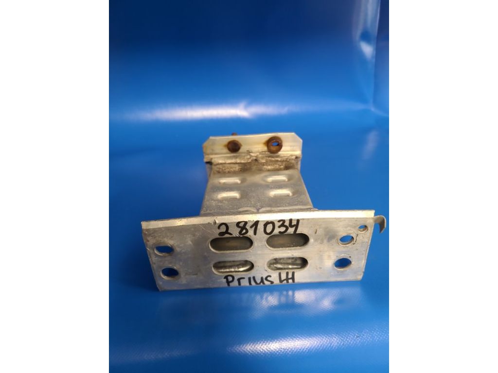 57014-47040 | Кронштейн/крепление усилителя переднего бампера лев. TOYOTA PRIUS - 30 09-17