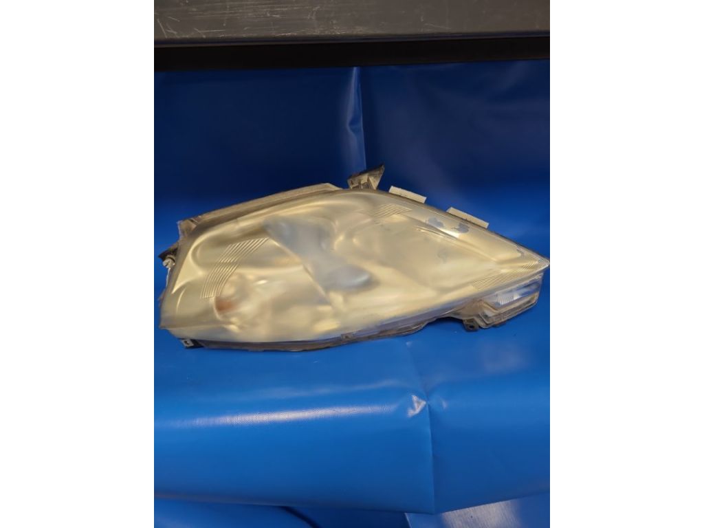 26060-9RB0A | Фара лев. NISSAN LEAF 10-17