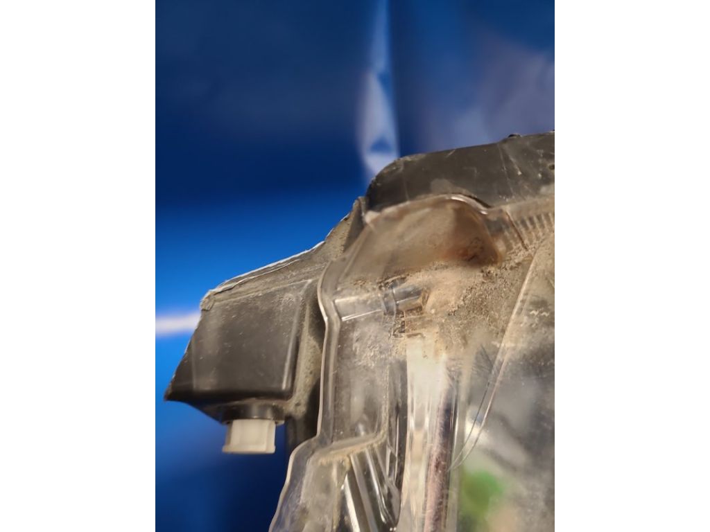 26060-9RB0A | Фара лев. NISSAN LEAF 10-17 - Фото 5