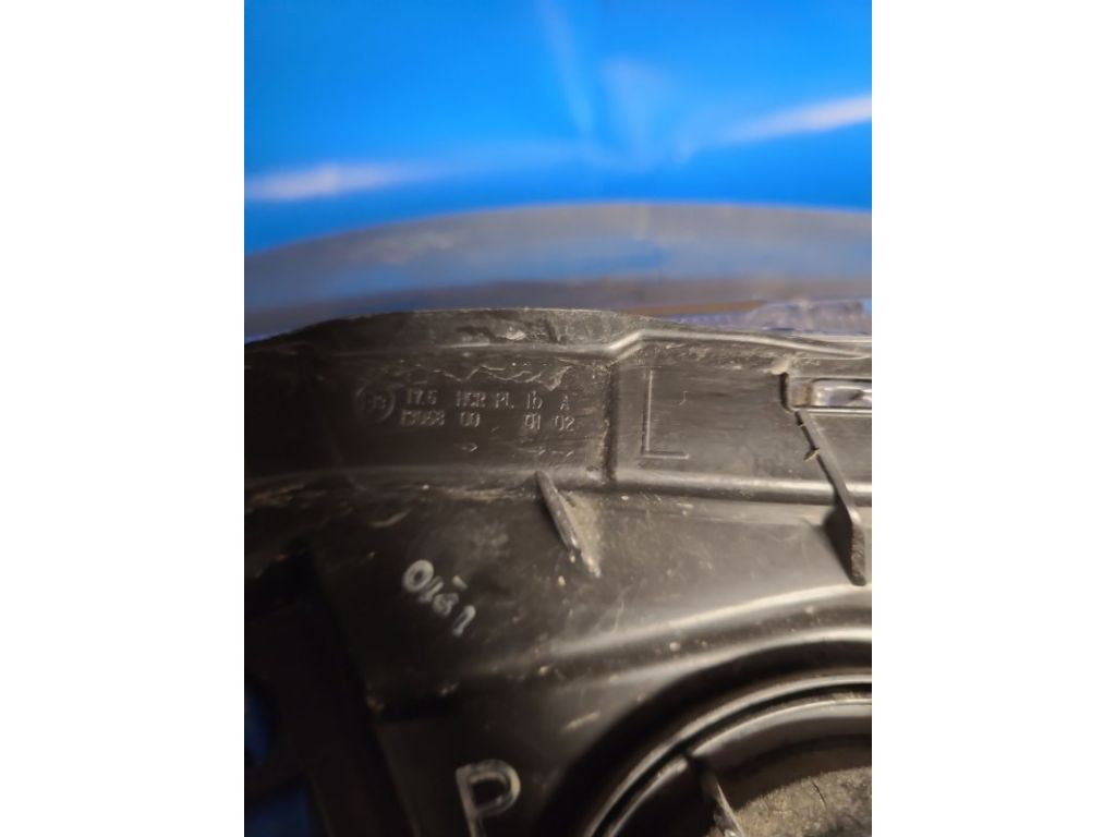 26060-9RB0A | Фара лів. NISSAN LEAF 10-17 - Фото 3