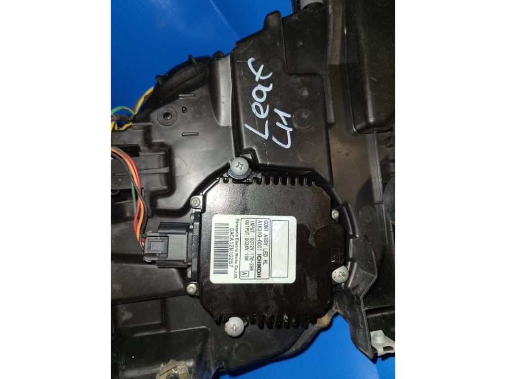 26060-9RB0A | Фара лів. NISSAN LEAF 10-17 - Фото 4