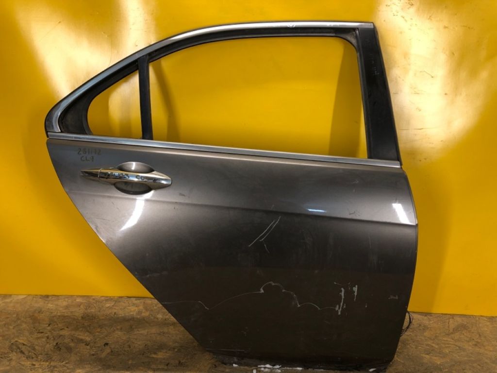 67510-SEA-000ZZ | Двері задн. прав. HONDA ACCORD CL7 03-07