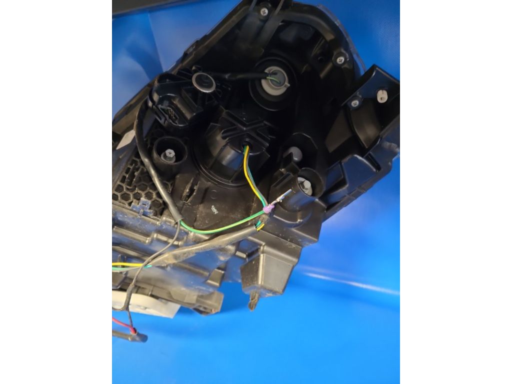 26010-3NK0A | Фара прав. NISSAN LEAF 10-17 - Фото 7