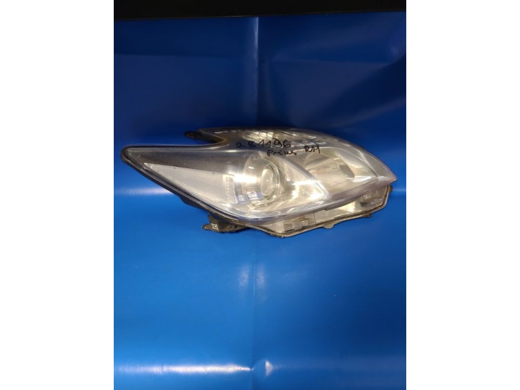 81130-47250 | Фара прав. TOYOTA PRIUS - 30 09-17