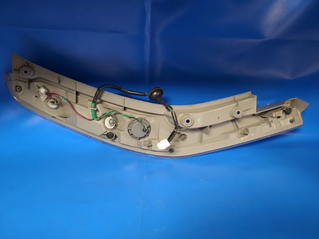 26555-3NL0B | Фонарь наружный задн. лев. NISSAN LEAF 10-17 - Фото 2