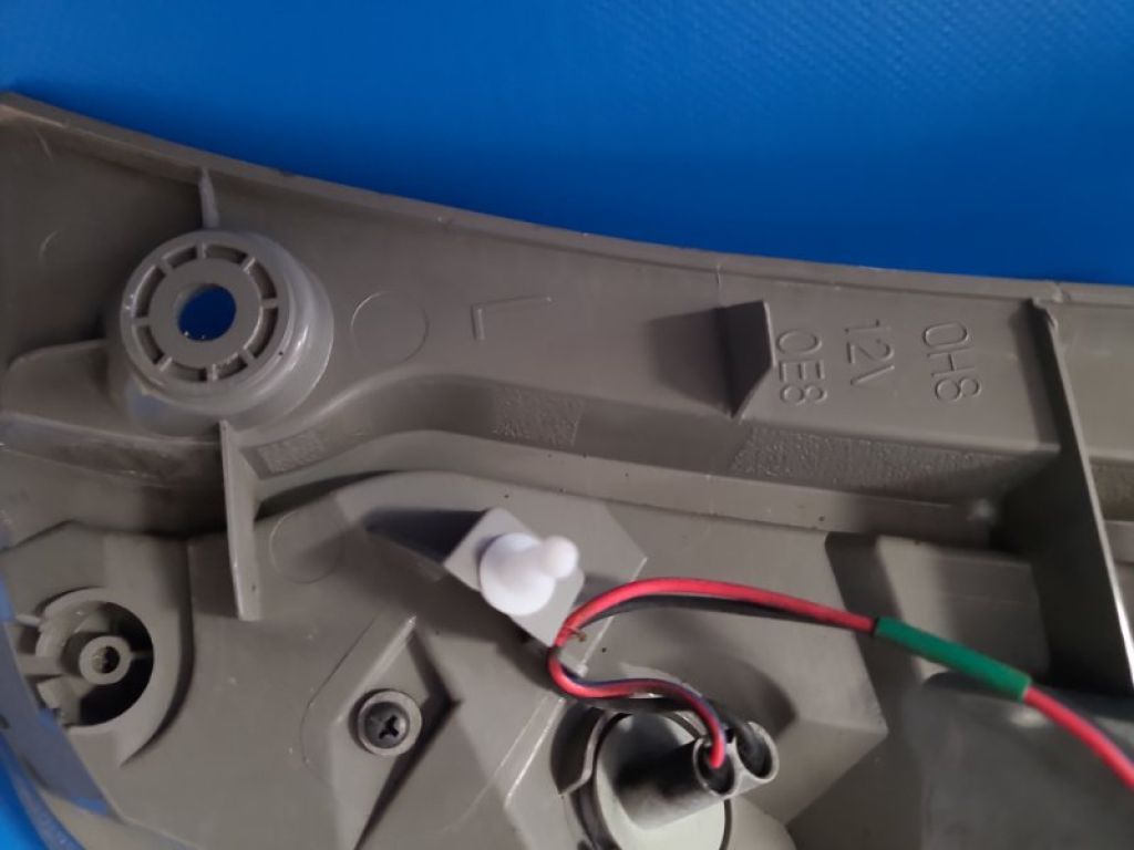 26555-3NL0B | Фонарь наружный задн. лев. NISSAN LEAF 10-17 - Фото 3