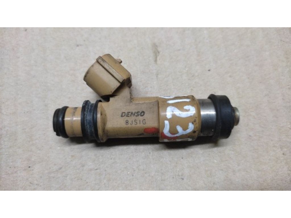 16611AA75A | Форсунка паливна SUBARU LEGACY 03-09 BL/BP