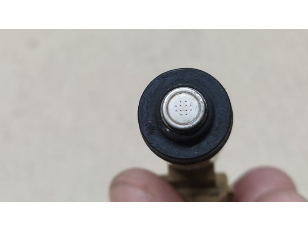 16611AA75A | Форсунка топливная SUBARU LEGACY 03-09 BL/BP - Фото 3