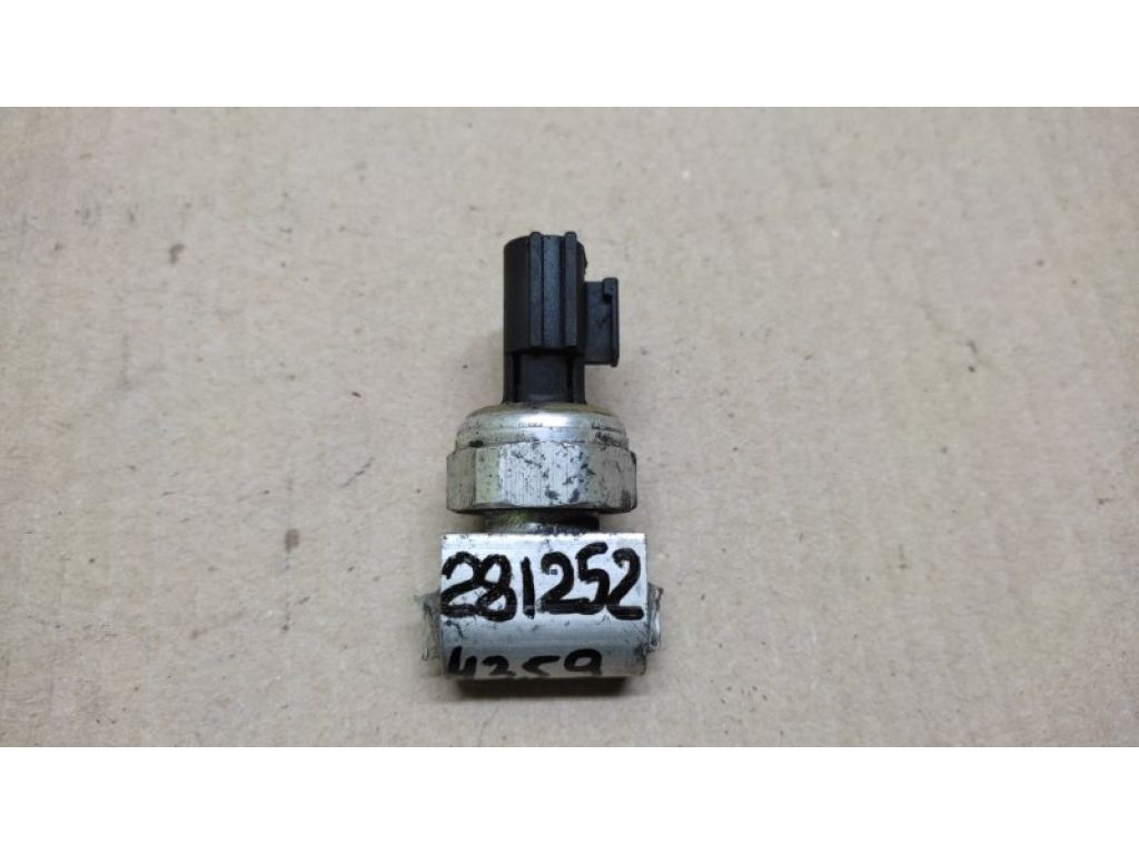 97721-3K000 | Датчик давления кондиционера KIA SORENTO XM 09-14