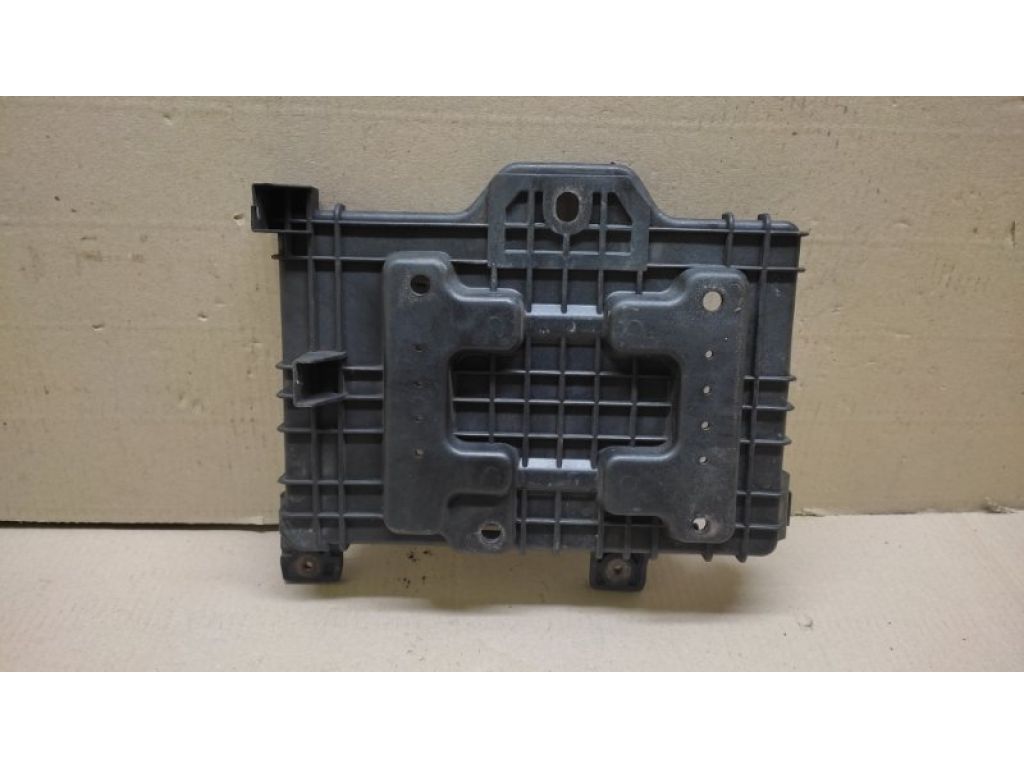 37150-2P000 | Полка аккумулятора KIA SORENTO XM 09-14 - Фото 3