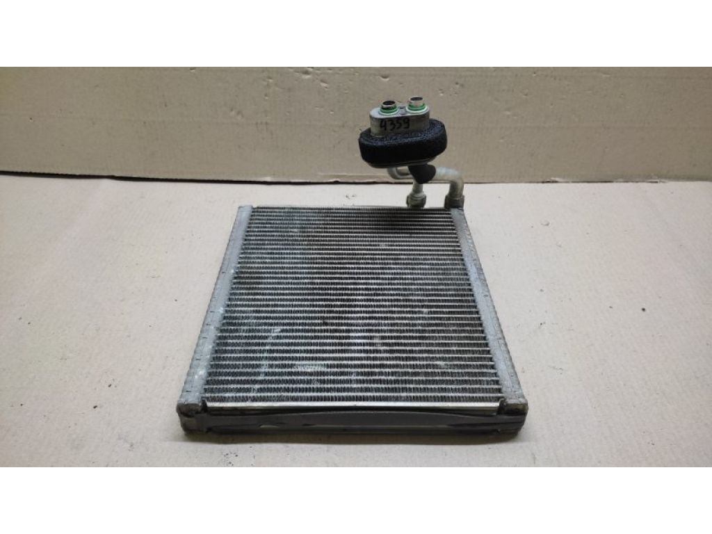 97139-1U000 | Испаритель кондиционера KIA SORENTO XM 09-14