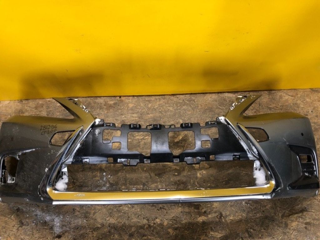 52119-76260 | Бампер передний LEXUS CT200 11-17