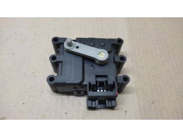 Моторчик заслонки печки MAZDA CX-7 06-12