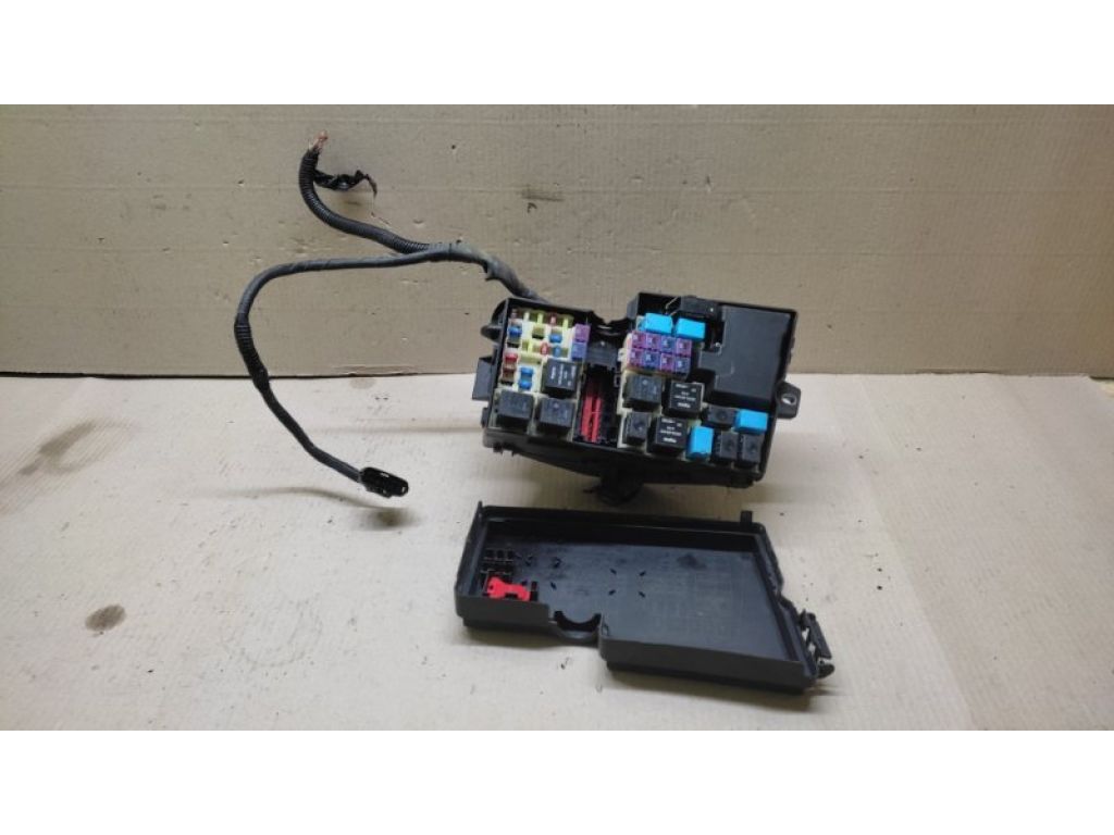 EG21-66-760B | Блок запобіжників моторний відсік MAZDA CX-7 06-12 - Фото 2