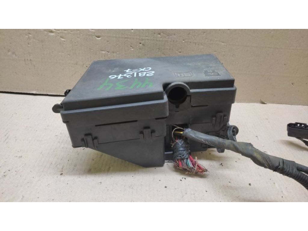 EG21-66-760B | Блок запобіжників моторний відсік MAZDA CX-7 06-12 - Фото 9