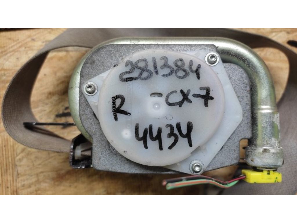 EGY1-57-L30A34 | Ремень безопасности прав. MAZDA CX-7 06-12