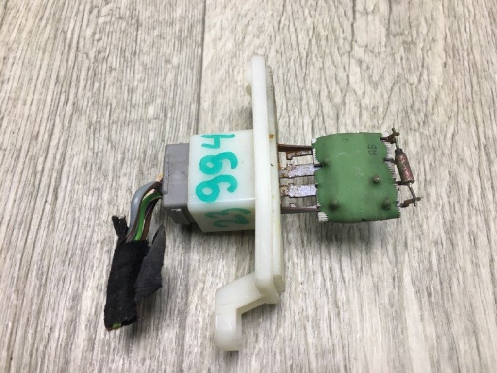 AV1Z-18591-A | Резистор пічки FORD FOCUS 10-18