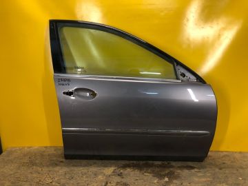 Двері передн. прав. HONDA LEGEND 04-13