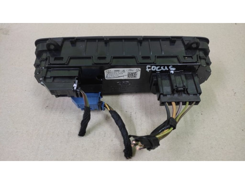 F1EZ-19980-T | Блок управления печкой FORD FOCUS 10-18 - Фото 2